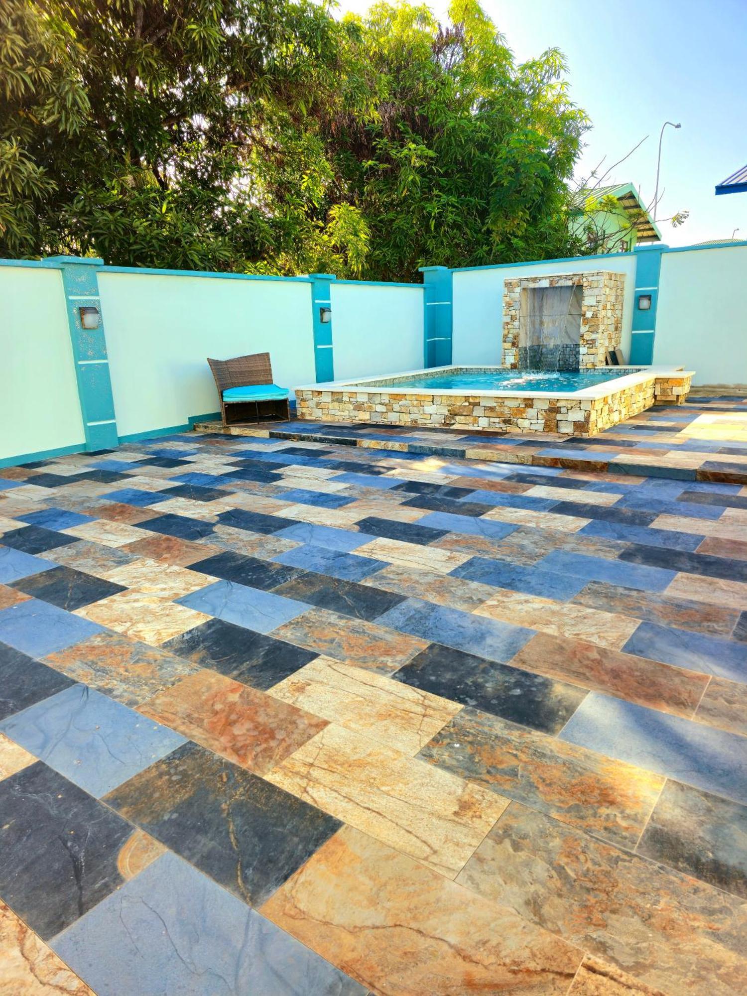 Travelholics Getaways Villa Piarco Dış mekan fotoğraf